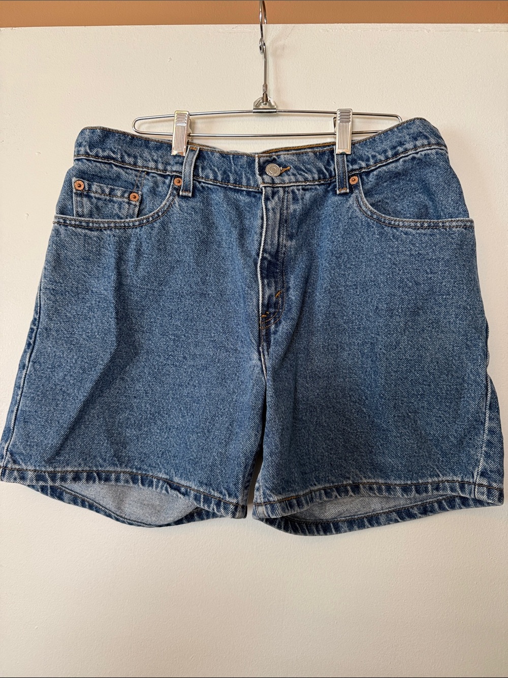 Levi’s High-Rise Blue Denim Jean Shorts for Women